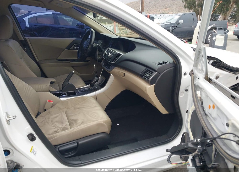 2015 HONDA ACCORD LX VIN: 1HGCR2F37FA085021