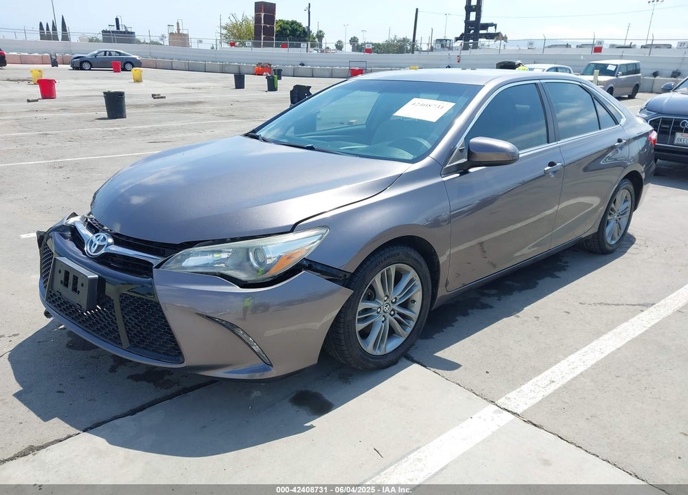 2015 TOYOTA CAMRY SE VIN: 4T1BF1FKXFU011106