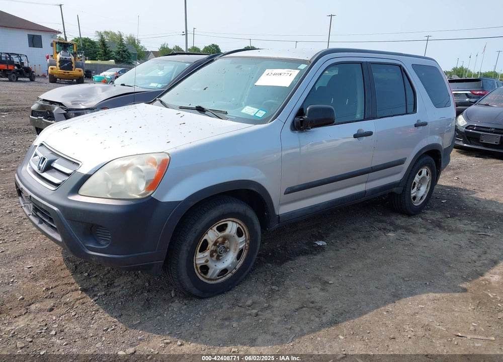 2005 HONDA CR-V LX VIN: SHSRD78565U332594