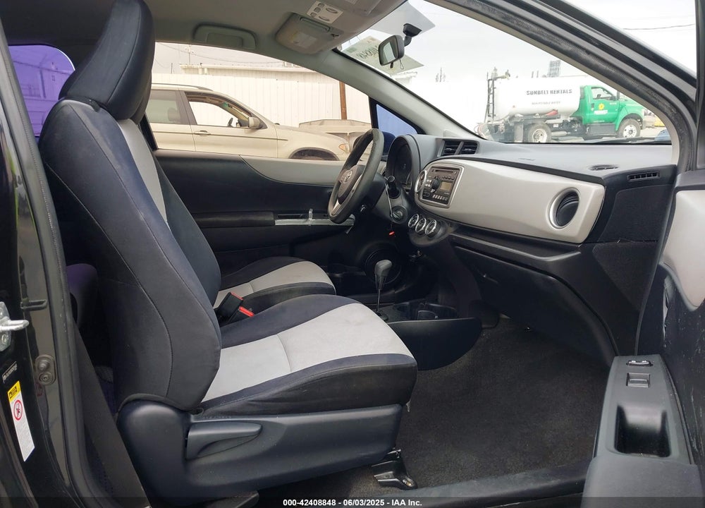 2012 TOYOTA YARIS LE VIN: JTDJTUD38CD501660