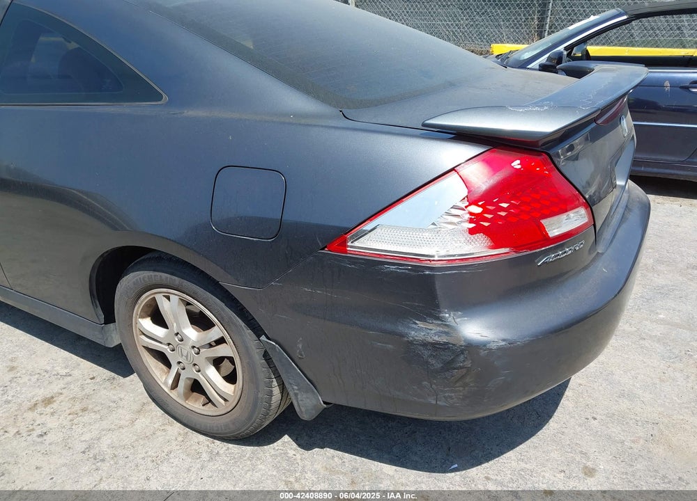 2007 HONDA ACCORD 2.4 EX VIN: 1HGCM72627A017237