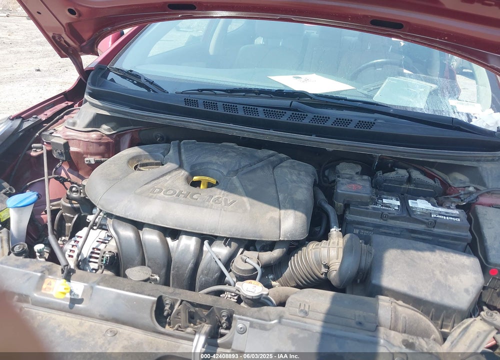 2016 HYUNDAI ELANTRA VIN: 5NPDH4AE2GH732722