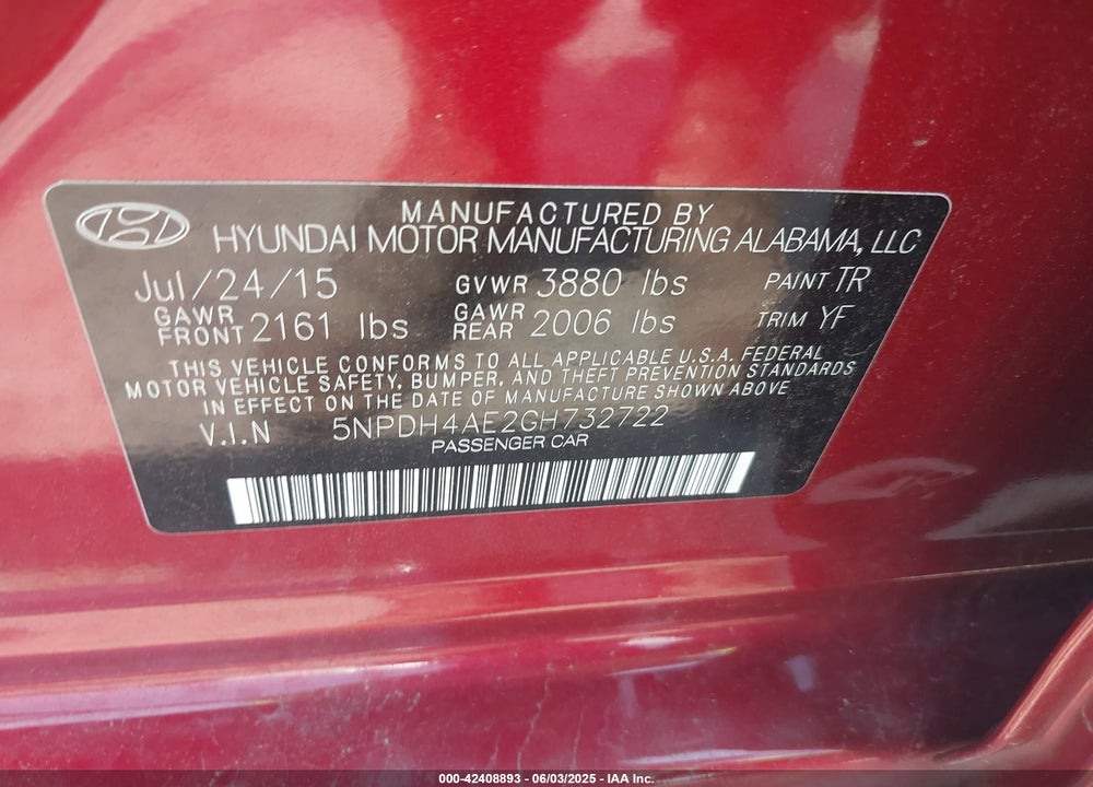 2016 HYUNDAI ELANTRA VIN: 5NPDH4AE2GH732722