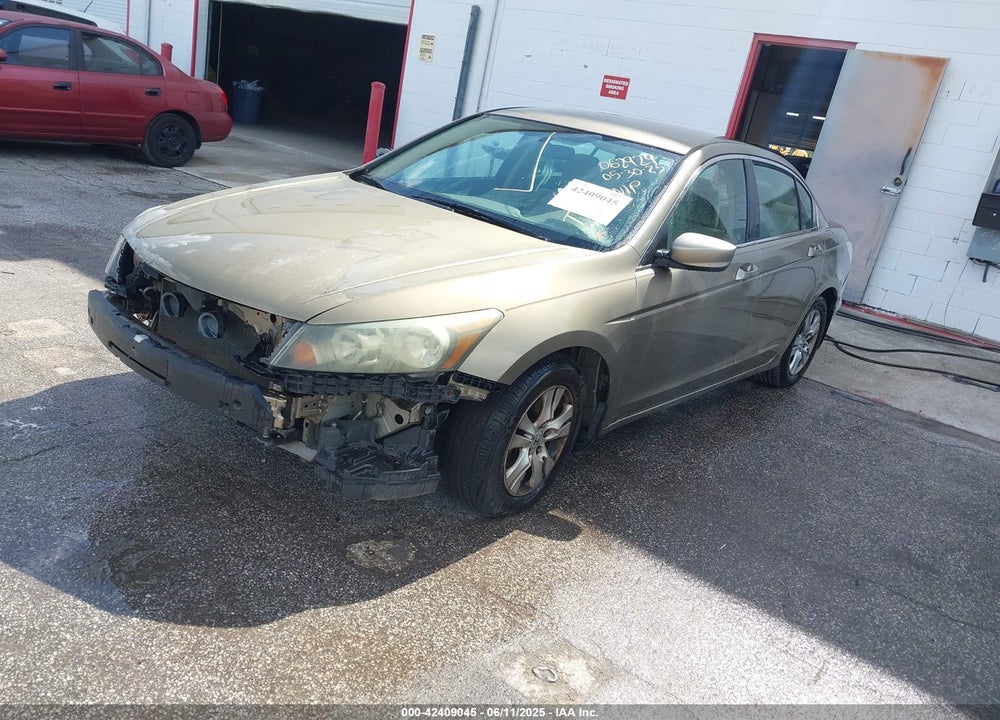 2010 HONDA ACCORD 2.4 LX-P VIN: 1HGCP2F40AA062929