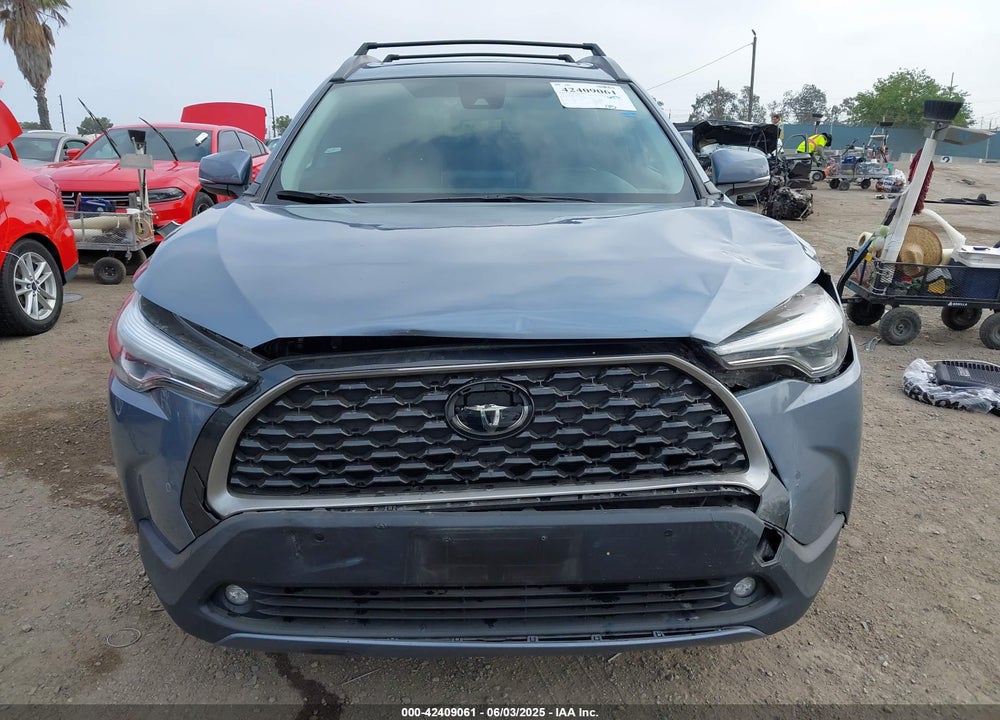 2022 TOYOTA COROLLA CROSS VIN: 7MUDAABG6NV007009