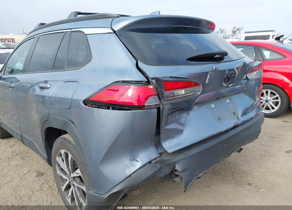 2022 TOYOTA COROLLA CROSS VIN: 7MUDAABG6NV007009