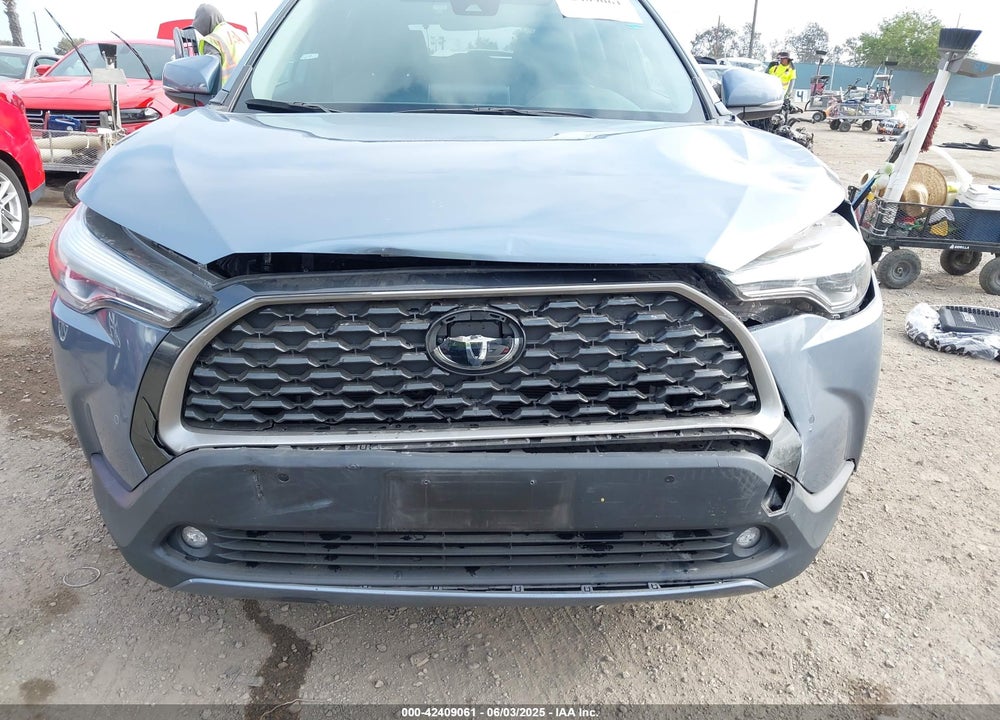 2022 TOYOTA COROLLA CROSS VIN: 7MUDAABG6NV007009