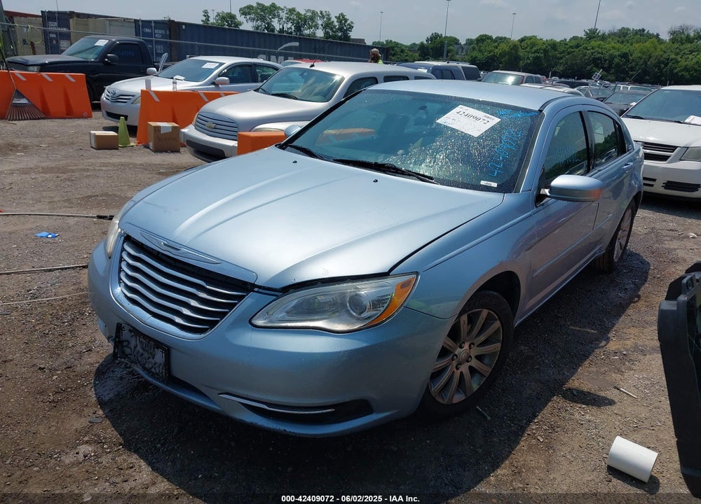 2012 CHRYSLER 200 TOURING VIN: 1C3CCBBG2CN295222