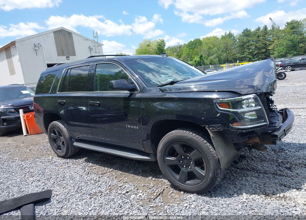 2017 CHEVROLET TAHOE VIN: 1GNSKBKC9HR352109