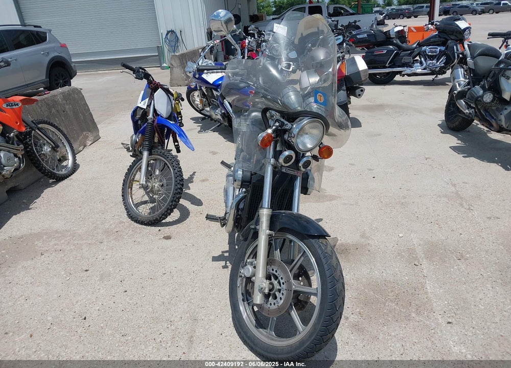 2005 KAWASAKI VN750 VIN: JKAVNDA135B555181