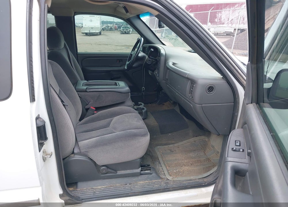 2005 GMC SIERRA 1500 SLE VIN: 2GTEK19B151310633