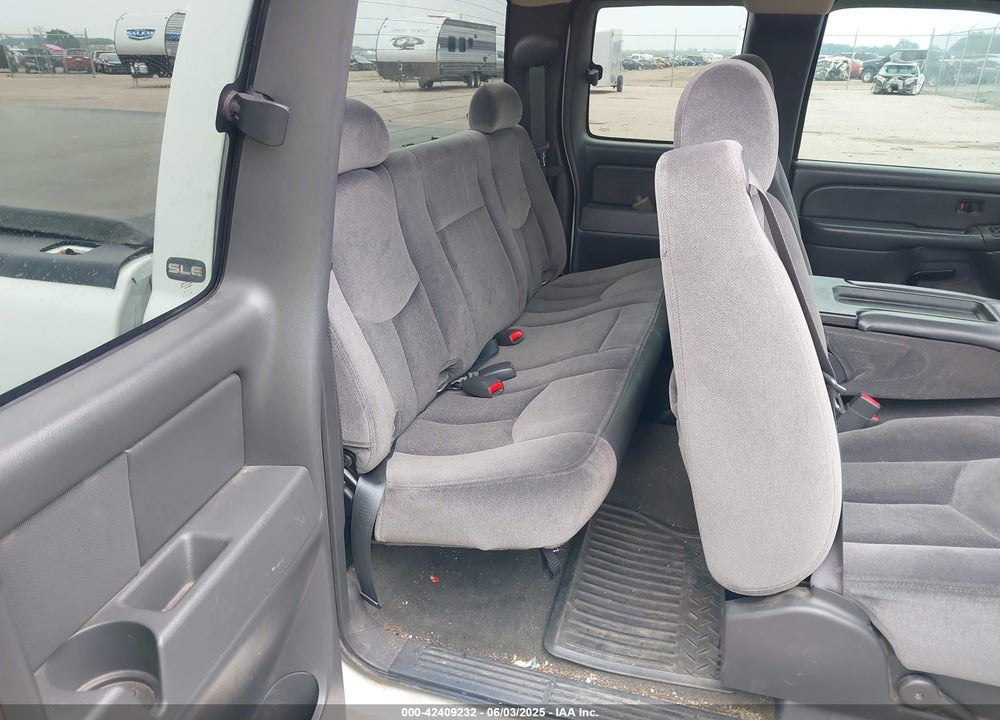 2005 GMC SIERRA 1500 SLE VIN: 2GTEK19B151310633