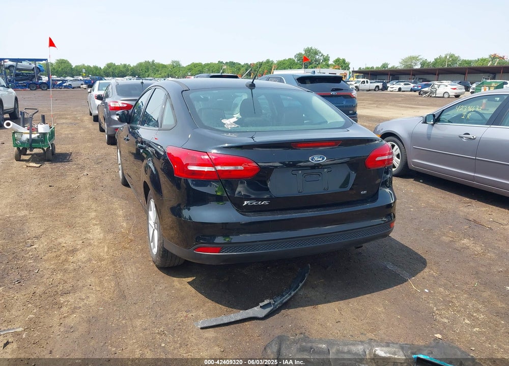 2017 FORD FOCUS SE VIN: 1FADP3F25HL292056