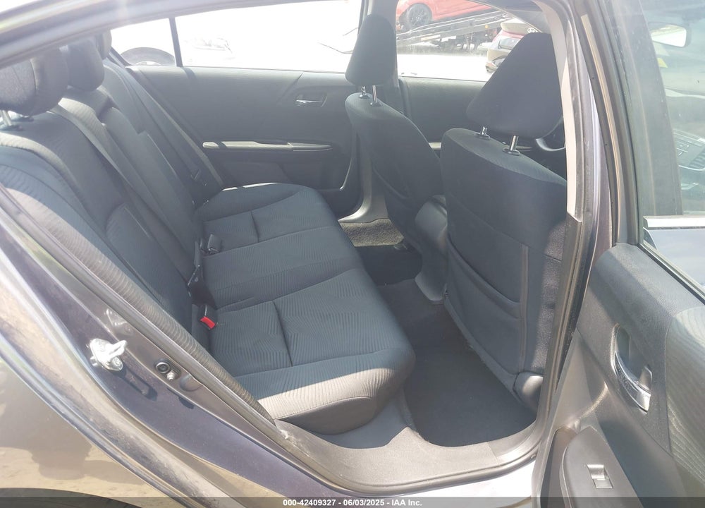 2015 HONDA ACCORD VIN: 1HGCR2F3XFA229807