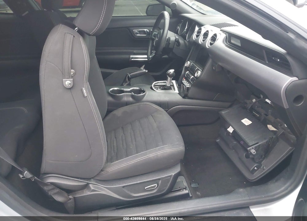 2016 FORD MUSTANG VIN: 1FA6P8TH9G5252810