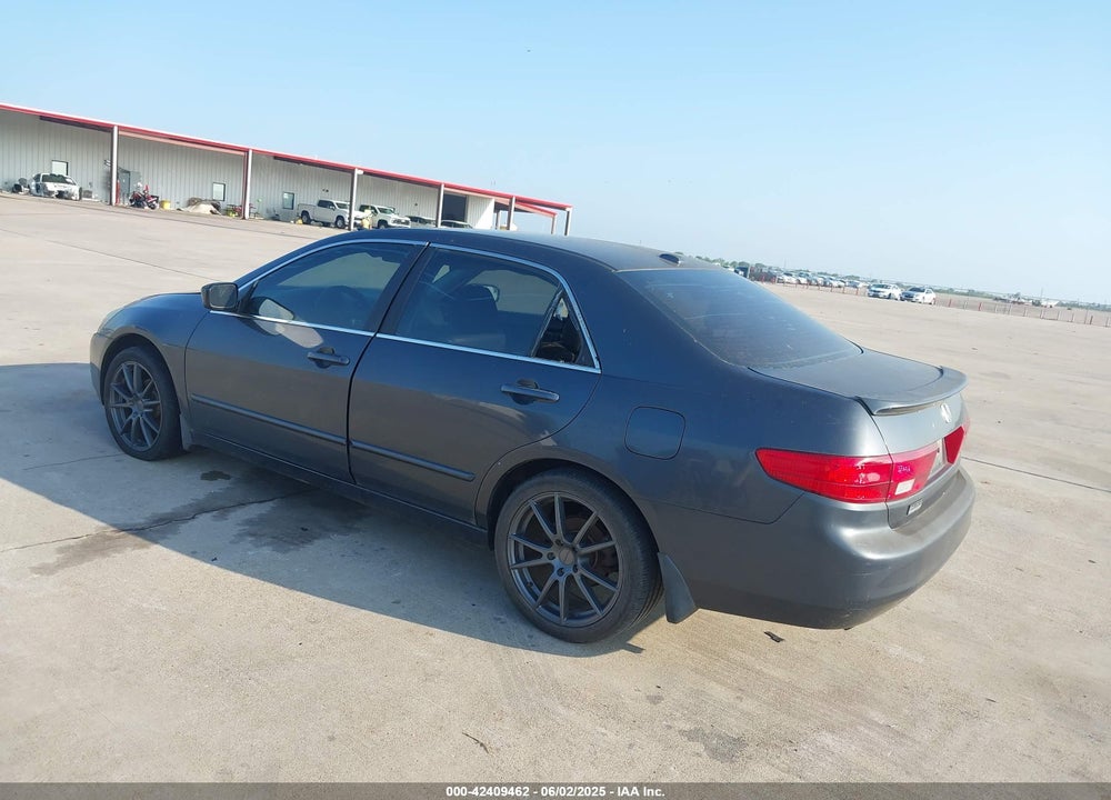 2005 HONDA ACCORD 3.0 EX VIN: 1HGCM66555A009576