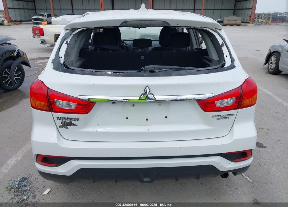 2018 MITSUBISHI OUTLANDER SPORT VIN: JA4AP3AU4JU005869