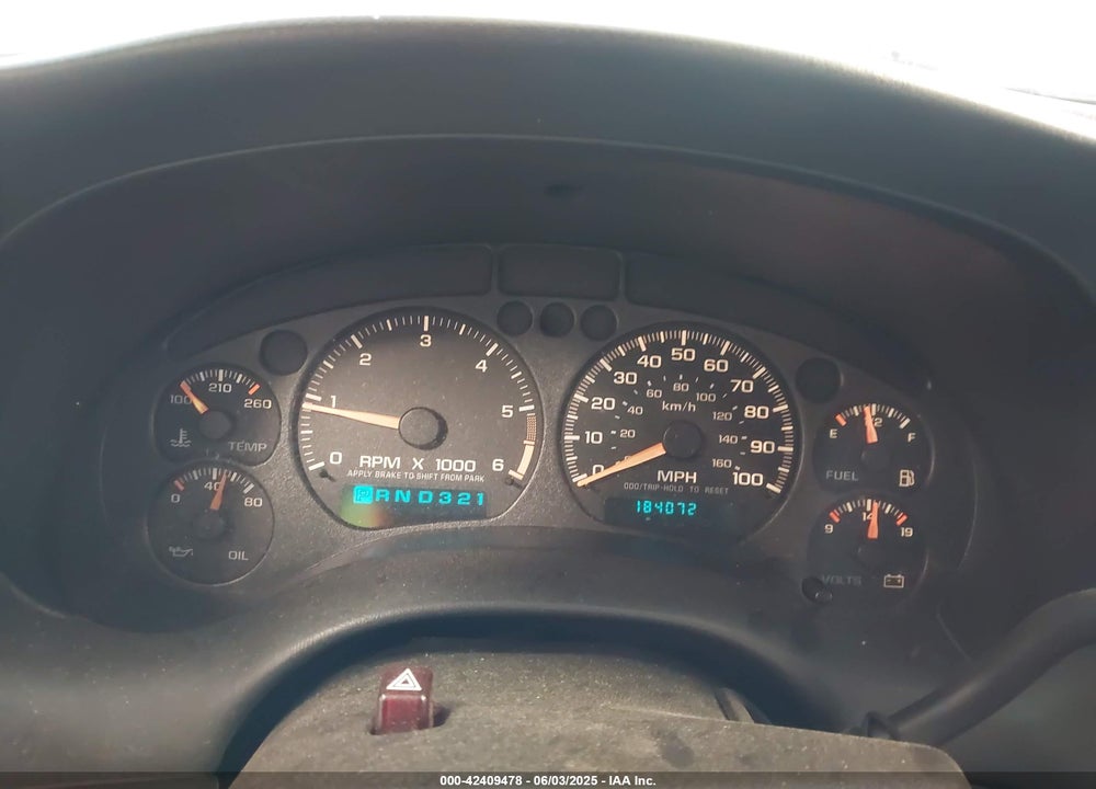 2004 CHEVROLET S-10 LS VIN: 1GCDT13X84K133493