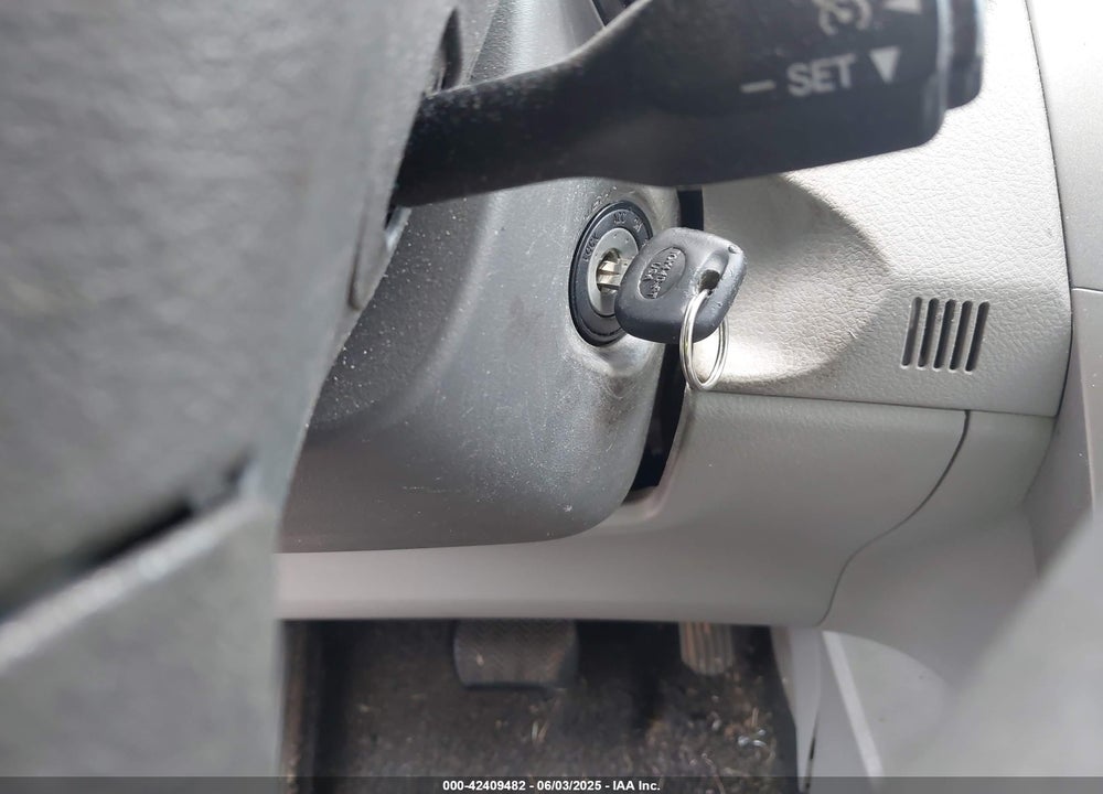 2010 TOYOTA COROLLA LE VIN: JTDBU4EE4AJ055815