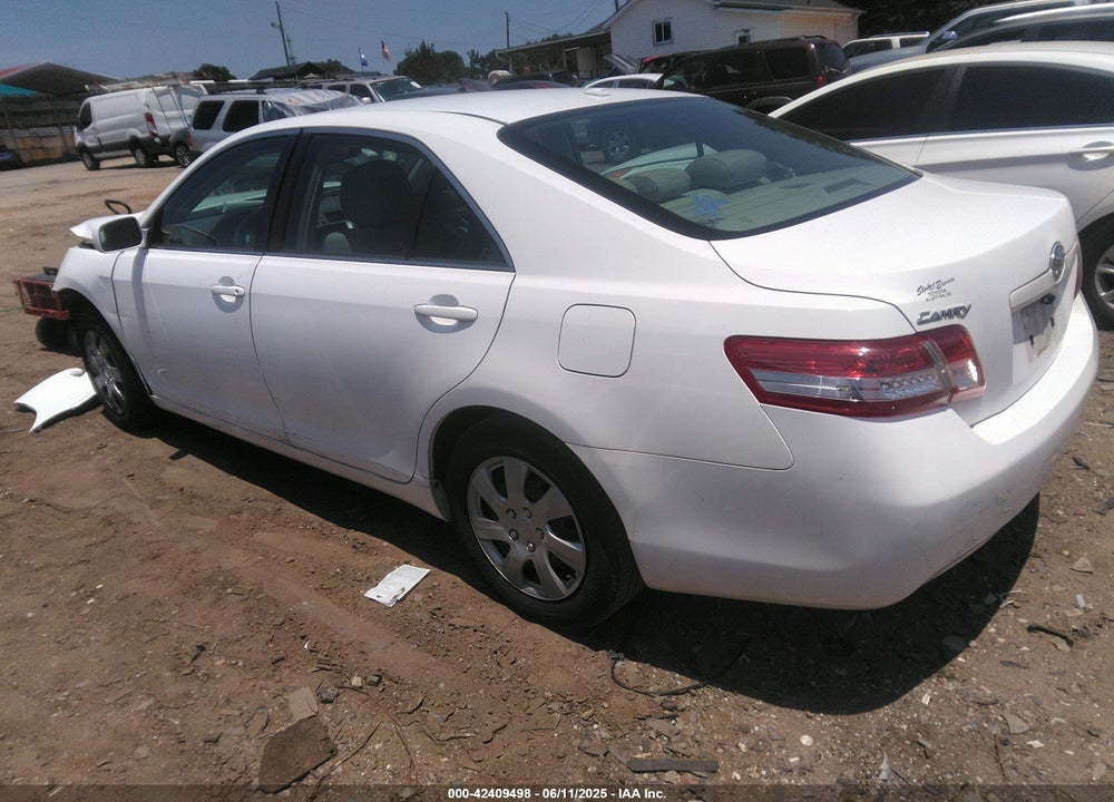 2011 TOYOTA CAMRY VIN: 4T1BF3EK1BU752333