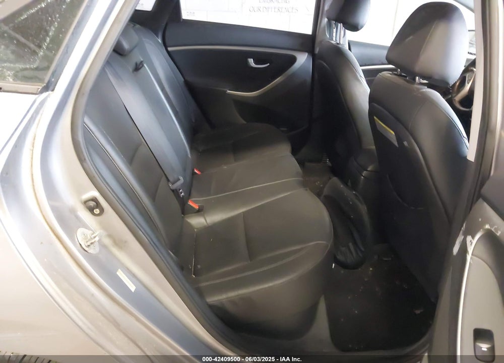 2013 HYUNDAI ELANTRA GT VIN: KMHD35LE3DU038040