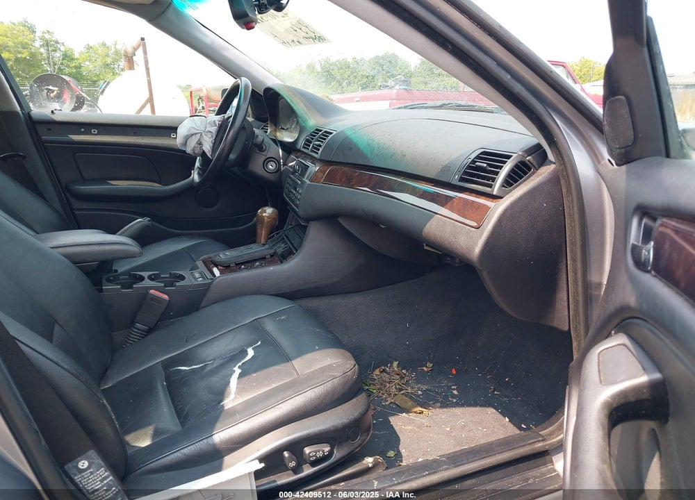 2004 BMW 325I VIN: WBAET37484NJ83466