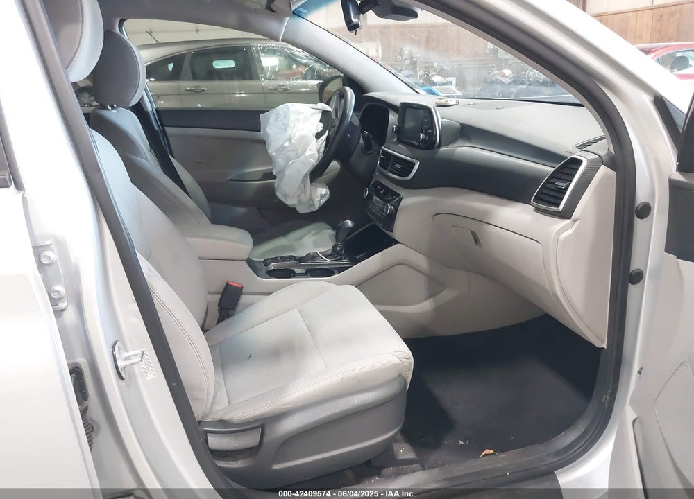 2019 HYUNDAI TUCSON SEL VIN: KM8J3CAL5KU930036