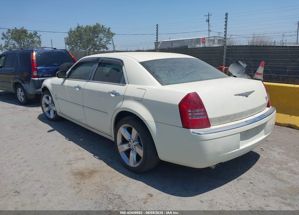 2006 CHRYSLER 300C VIN: 2C3KK63H26H354585