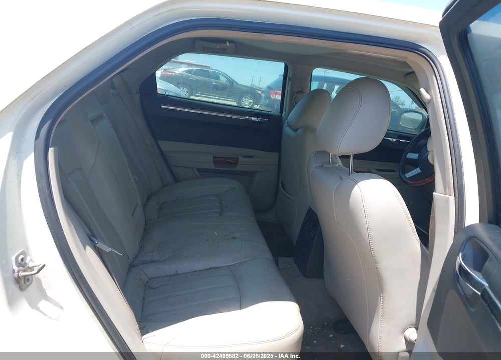 2006 CHRYSLER 300C VIN: 2C3KK63H26H354585