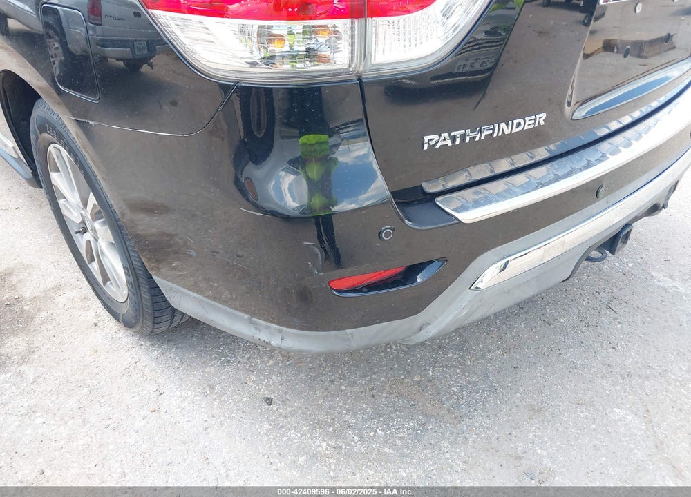 2015 NISSAN PATHFINDER SL VIN: 5N1AR2MN8FC689252