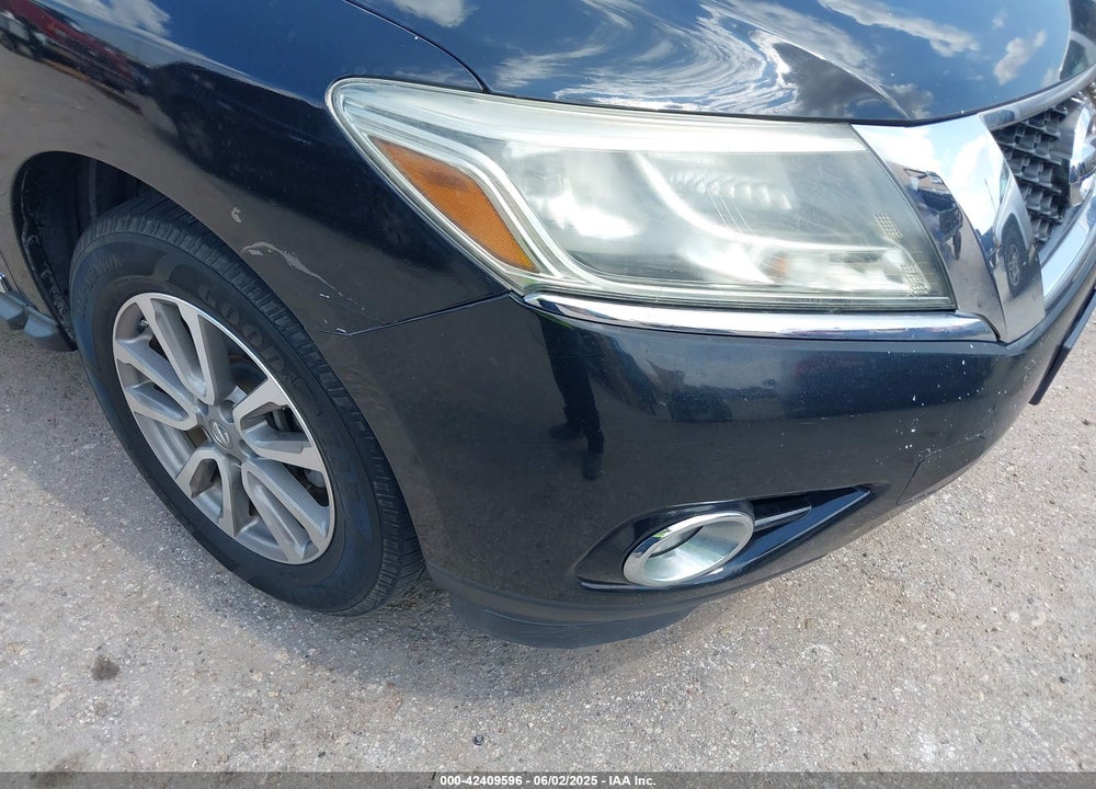 2015 NISSAN PATHFINDER SL VIN: 5N1AR2MN8FC689252