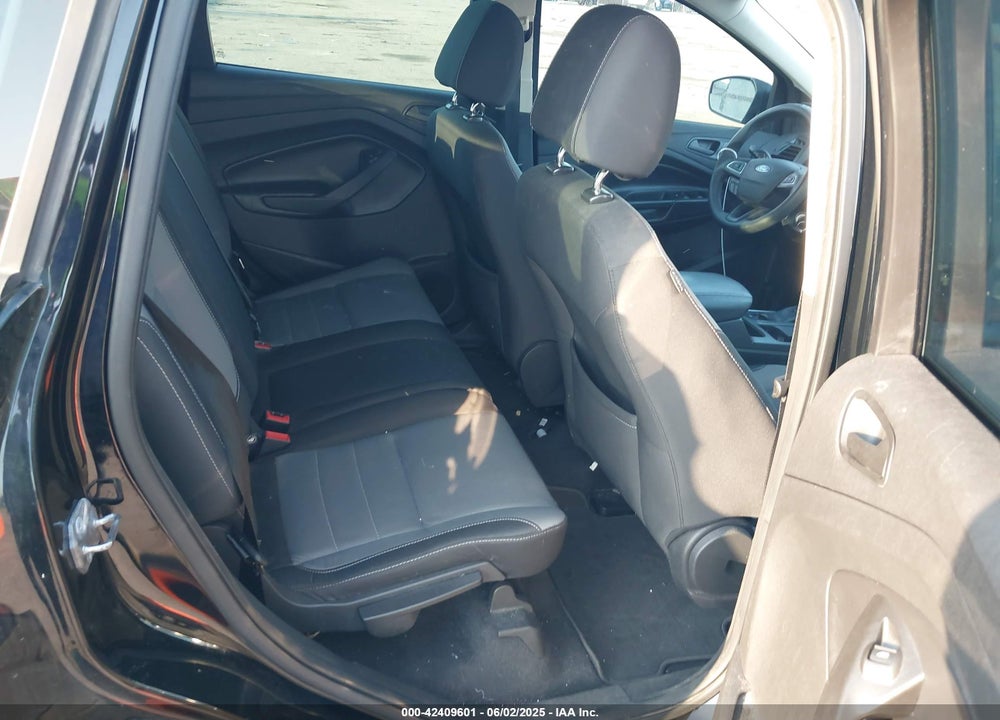 2017 FORD ESCAPE S VIN: 1FMCU0F7XHUA13358