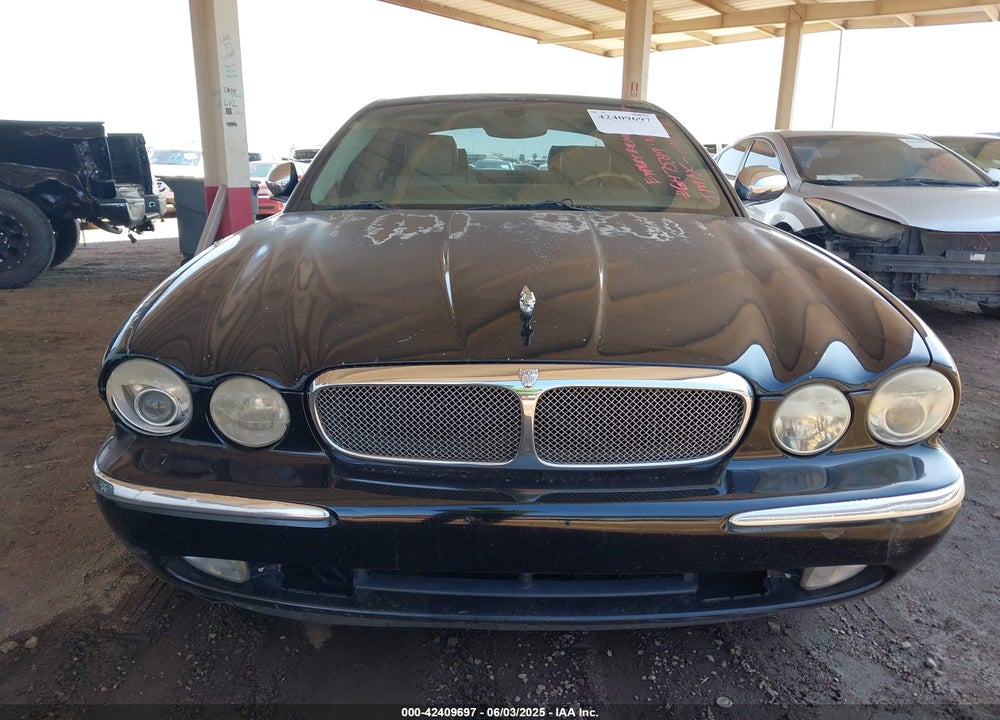 2005 JAGUAR XJ VANDEN PLAS VIN: SAJWA82C05SG47589
