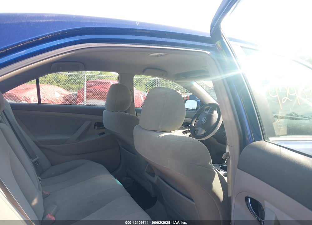 2009 TOYOTA CAMRY LE VIN: 4T1BE46KX9U281820