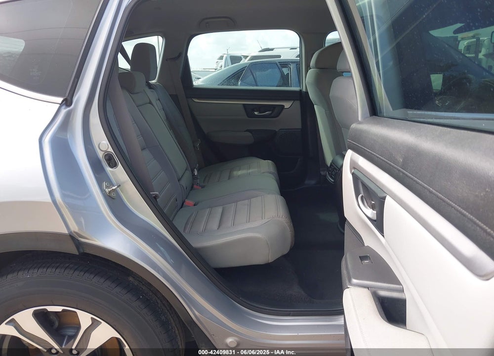 2018 HONDA CR-V VIN: 2HKRW5H37JH414124