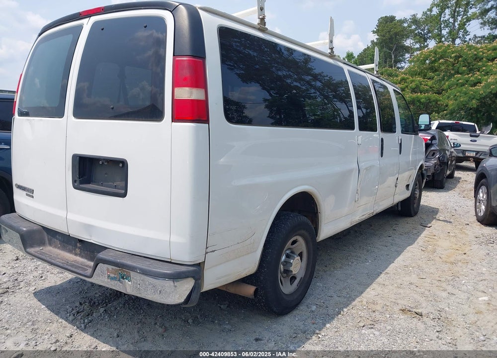2015 CHEVROLET EXPRESS 3500 LT VIN: 1GAZG1FG6F1105893