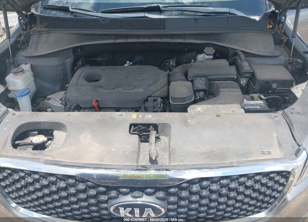 2016 KIA SORENTO VIN: 5XYPG4A35GG041500