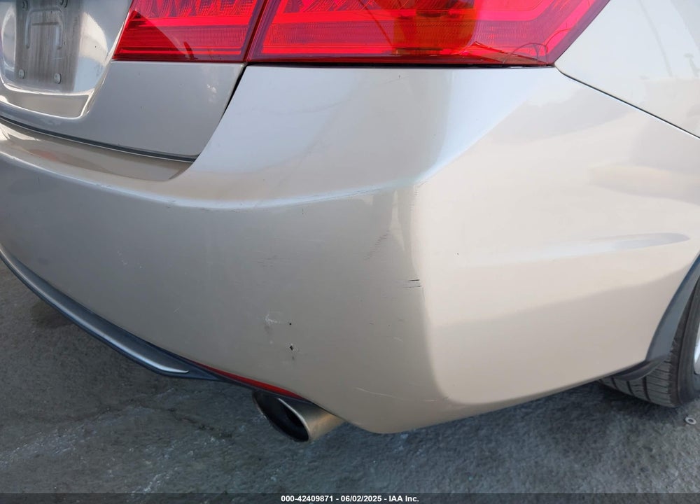 2013 HONDA ACCORD VIN: 1HGCR2F81DA153788