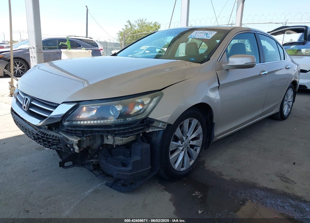 2013 HONDA ACCORD VIN: 1HGCR2F81DA153788