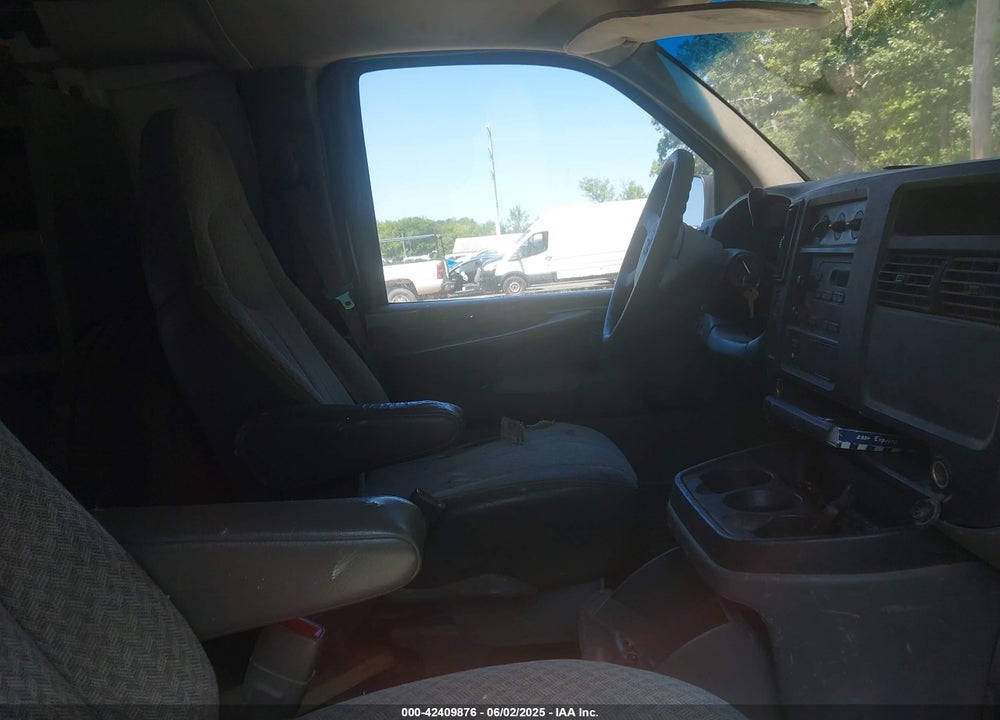 2004 CHEVROLET EXPRESS VIN: 1GCGG25V341149951