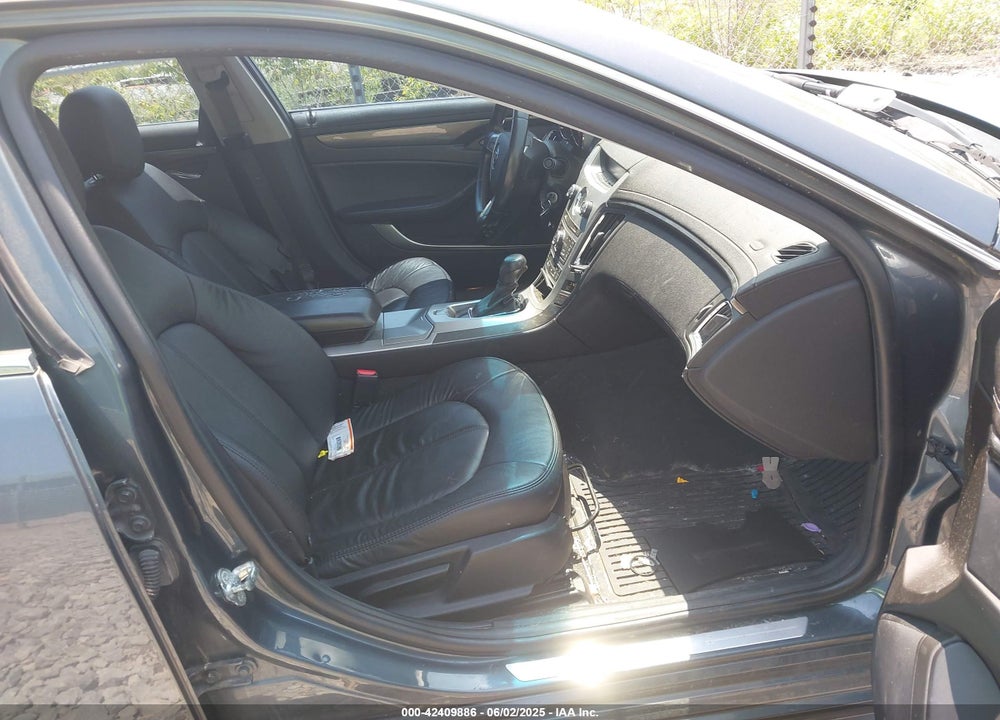 2011 CADILLAC CTS STANDARD VIN: 1G6DC5EY0B0163841