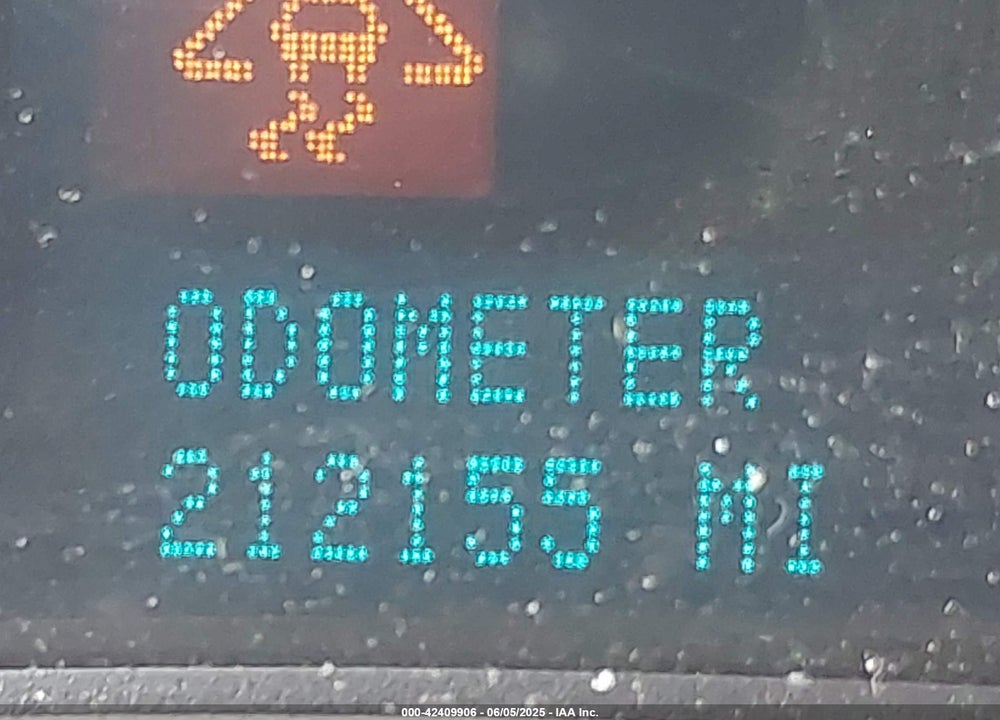 2008 CHEVROLET EQUINOX VIN: 2CNDL23F586062156