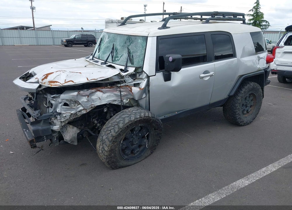 2007 TOYOTA FJ CRUISER VIN: JTEBU11FX70096943