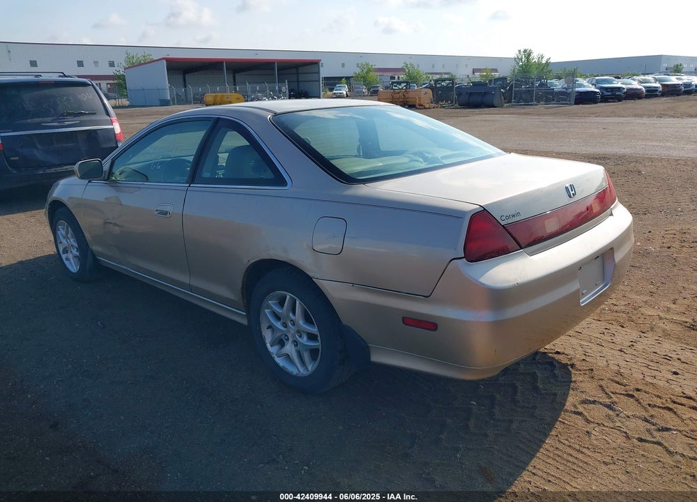 2001 HONDA ACCORD VIN: 1HGCG22571A009885