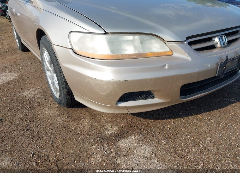2001 HONDA ACCORD VIN: 1HGCG22571A009885