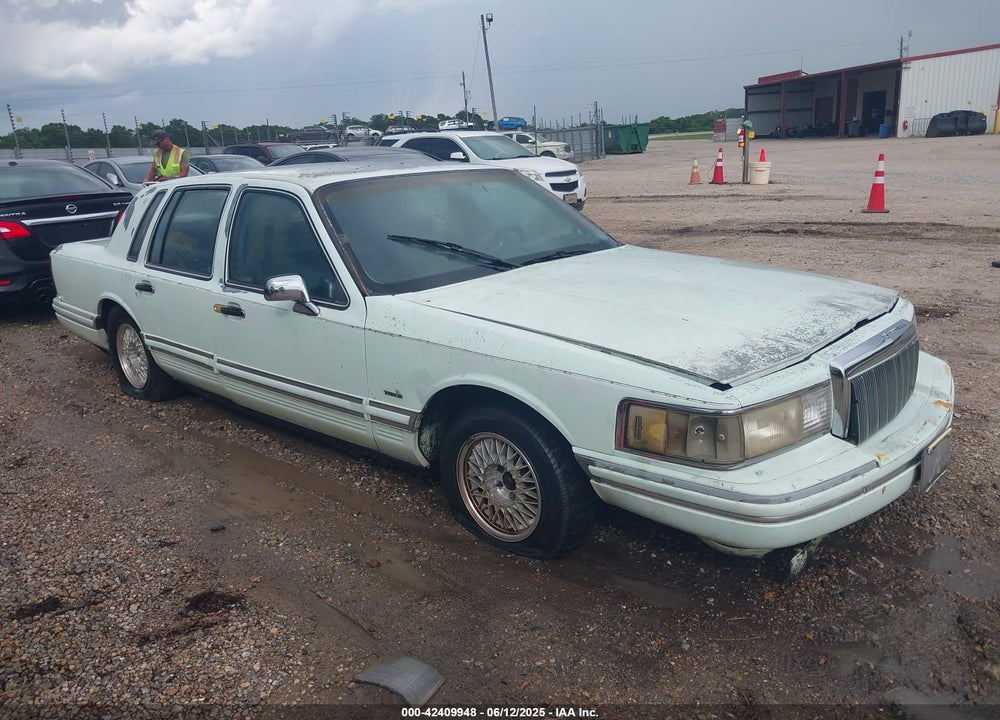 1991 LINCOLN TOWN CAR EXECUTIVE VIN: 1LNCM81W5MY653249