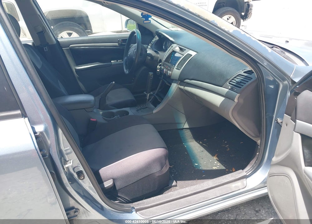 2009 HYUNDAI SONATA GLS VIN: 5NPET46C59H424912