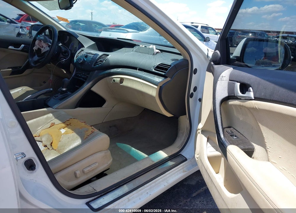 2013 ACURA TSX VIN: JH4CU2F42DC007333