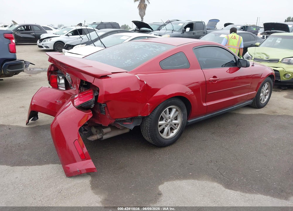 2008 FORD MUSTANG VIN: 1ZVHT80N485107892