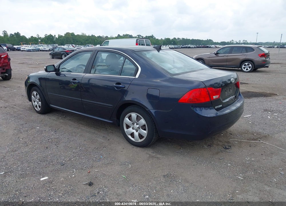2010 KIA OPTIMA VIN: KNAGG4A89A5400338